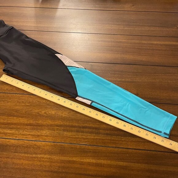 Alala Tri-Colored Mid Rise Stretch Leggings Black size Xsmall - Picture 7 of 11